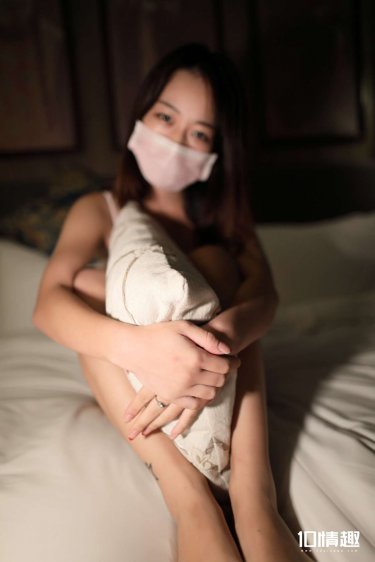 只念卿卿呀